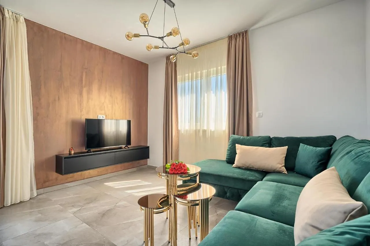 Apartment Jelena'S Place - Elegant Flats Close To Sea Slatine