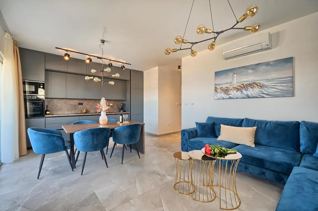 Apartment Jelena'S Place - Elegant Flats Close To Sea Slatine