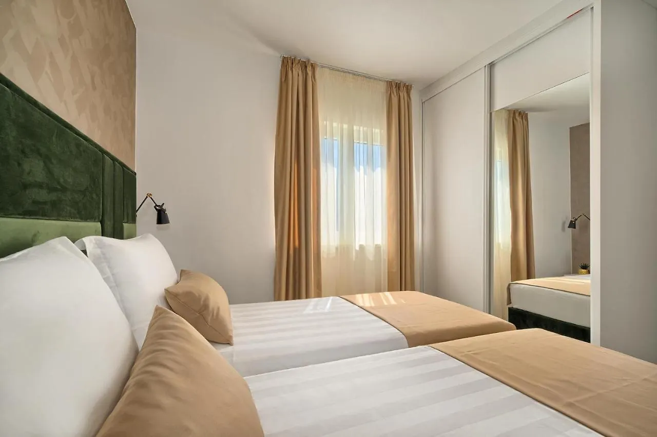 Jelena'S Place - Elegant Flats Close To Sea Croatia