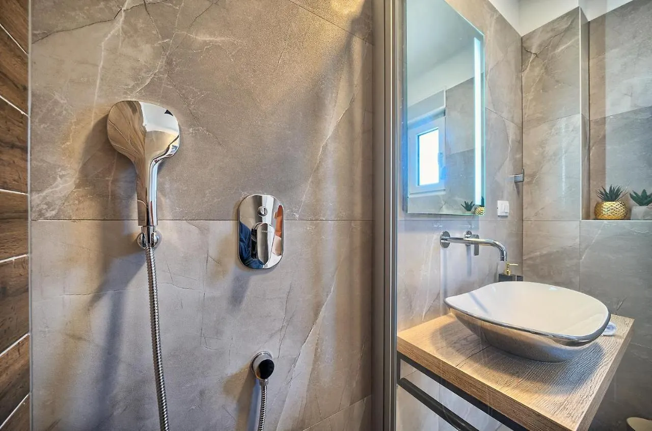 Apartment Jelena'S Place - Elegant Flats Close To Sea Slatine Croatia
